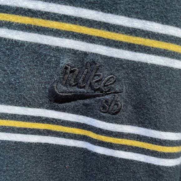 Nike Other - Nike SB - Striped Mens T-shirt size medium
